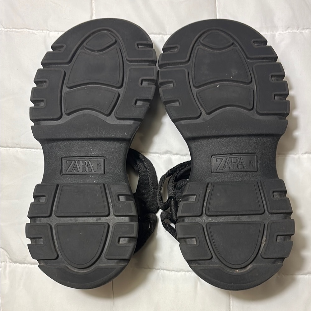 Zara Black Sport Lug Heel Sandals - Picture 7 of 9